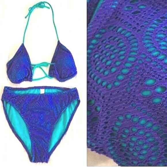 Crochet Eyelet Lace Bikini Sz M BLUE Triangle Bathing Suit Spaghetti Straps NEW - Picture 1 of 15